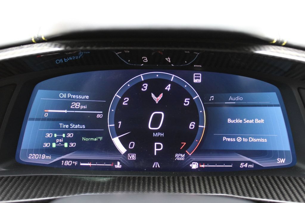 Used 2022 Chevrolet Corvette Stingray Premium Cpe w/ Z51 Performance Package RWD image 24