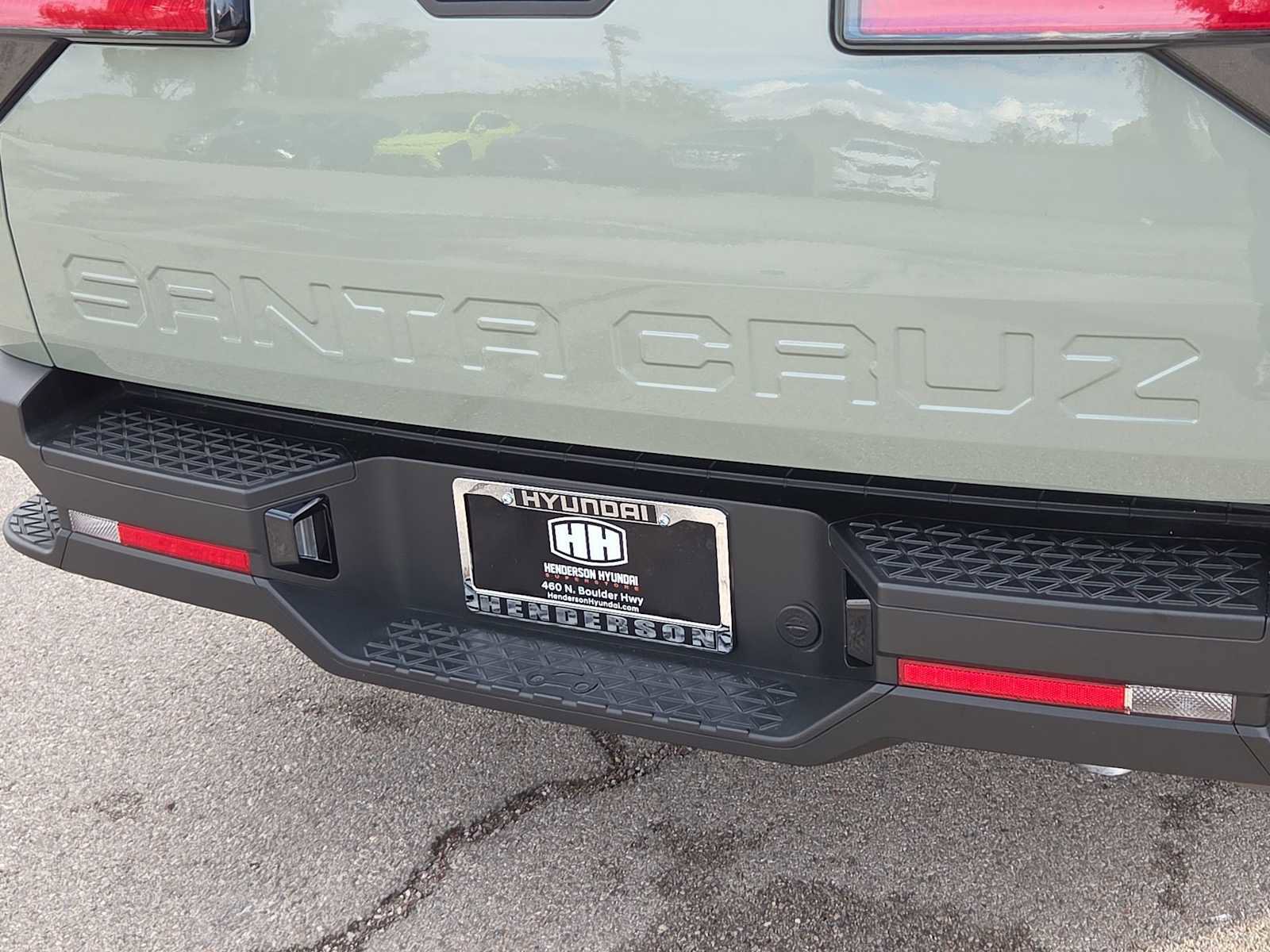 Certified 2025 Hyundai Santa Cruz SEL image 13