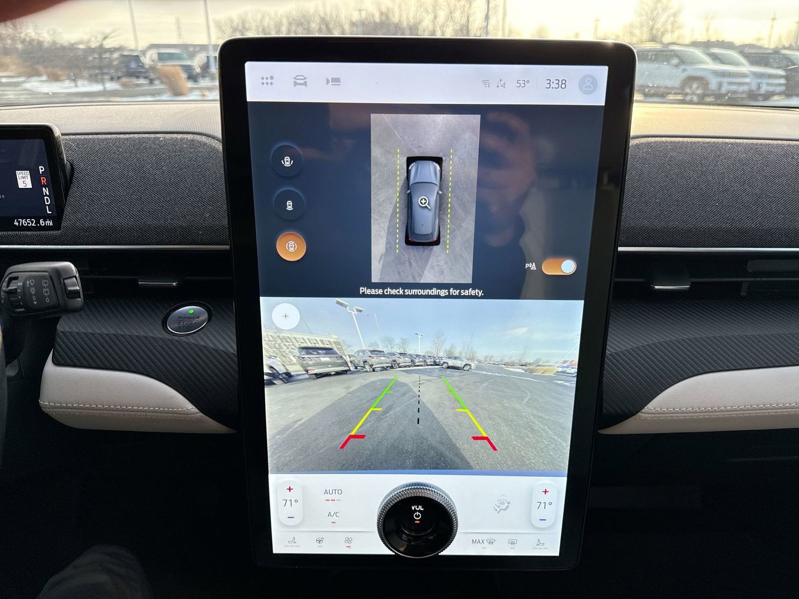 Used 2022 Ford Mustang Mach-E Premium image 17