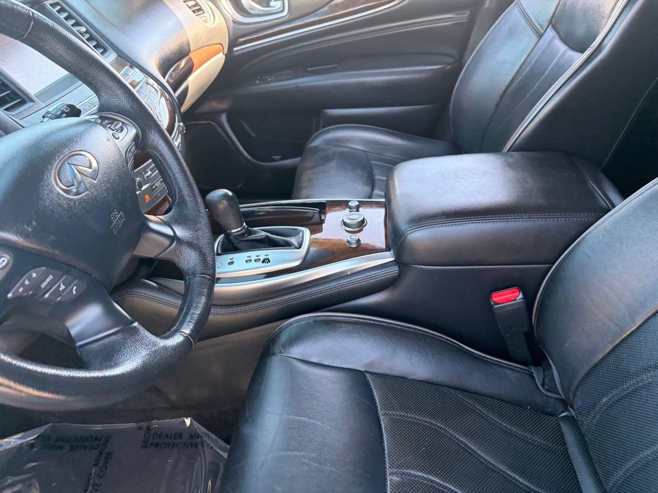 Used 2013 INFINITI JX35 FWD w/ Premium Pkg image 18