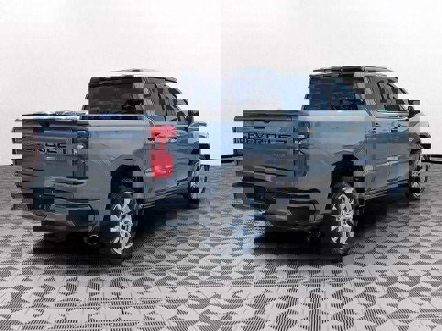 Used 2020 Chevrolet Silverado 1500 Custom w/ Custom Value Package image 6