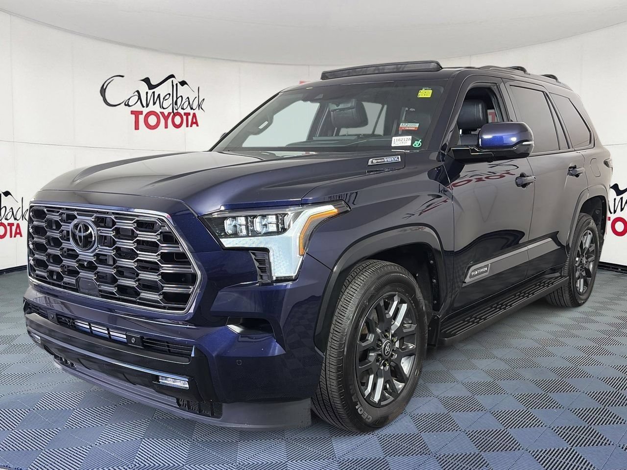 Used 2026 Toyota Sequoia Platinum AWD/4WD image 4