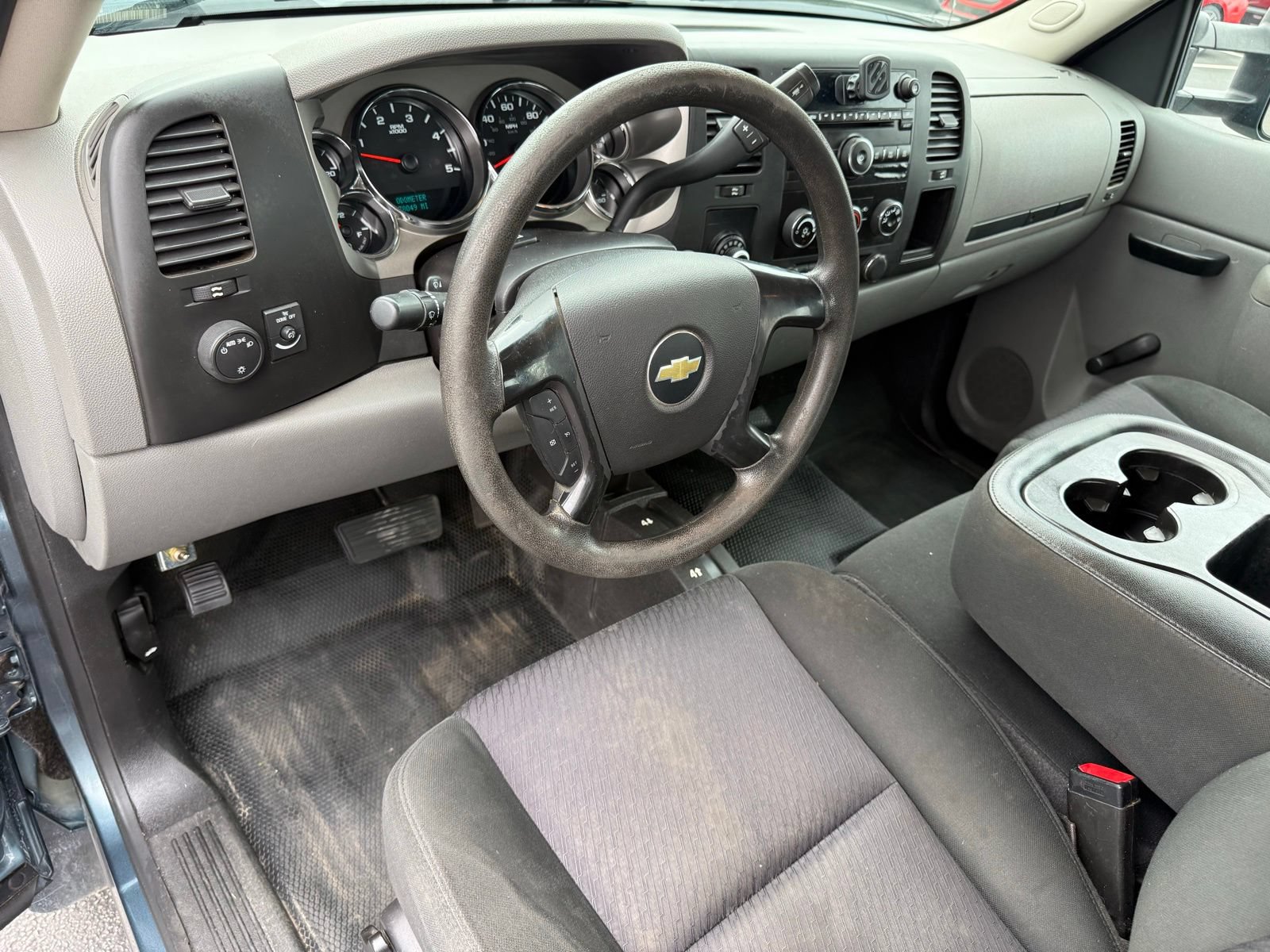 Used 2013 Chevrolet Silverado 3500 W/T AWD/4WD image 12