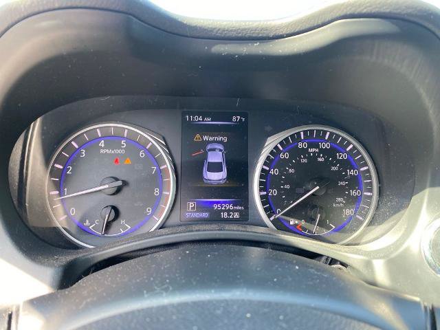 Used 2018 INFINITI Q60 3.0t Luxe w/ Sensory Package 3.0T Luxe AWD/4WD image 19
