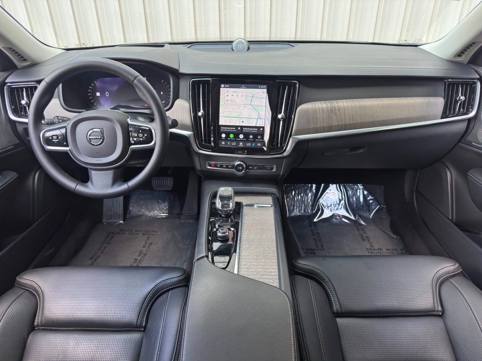 Used 2023 Volvo S90 B6 Ultimate w/ Lounge Package AWD/4WD image 12