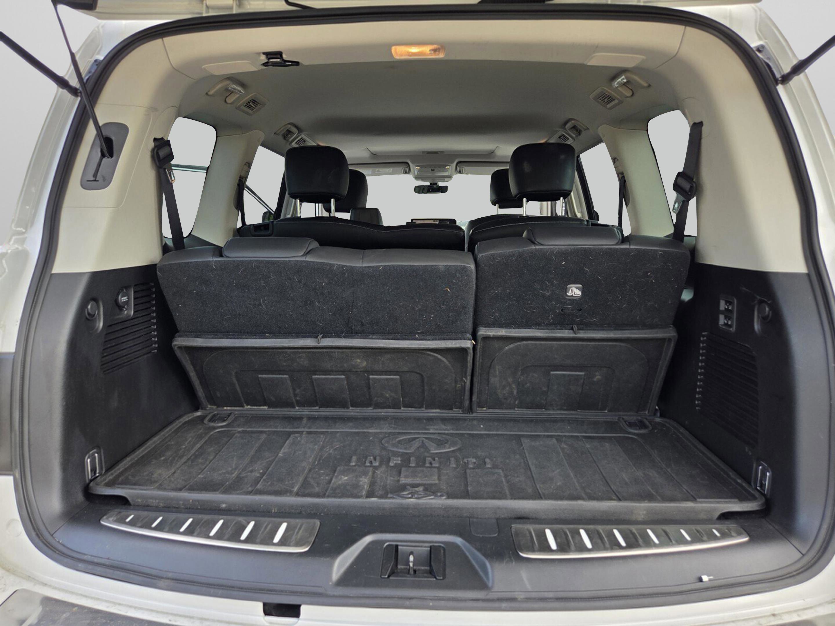Used 2023 INFINITI QX80 Premium Select w/ All-Season Package RWD image 13