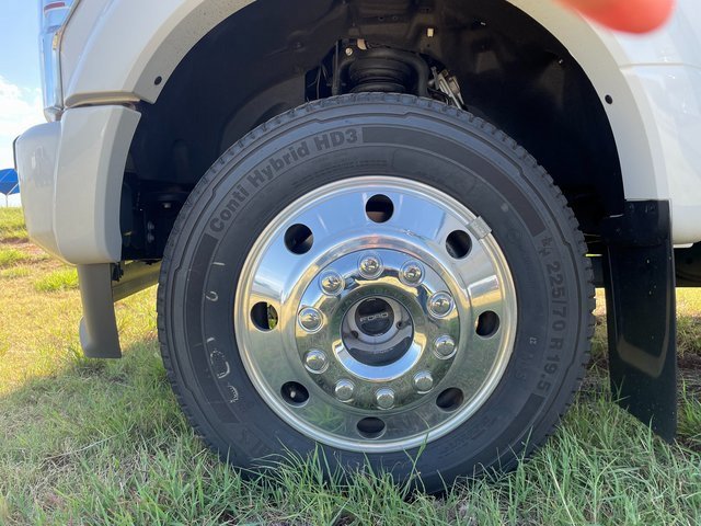 New 2022 Ford F450 Platinum AWD/4WD image 25