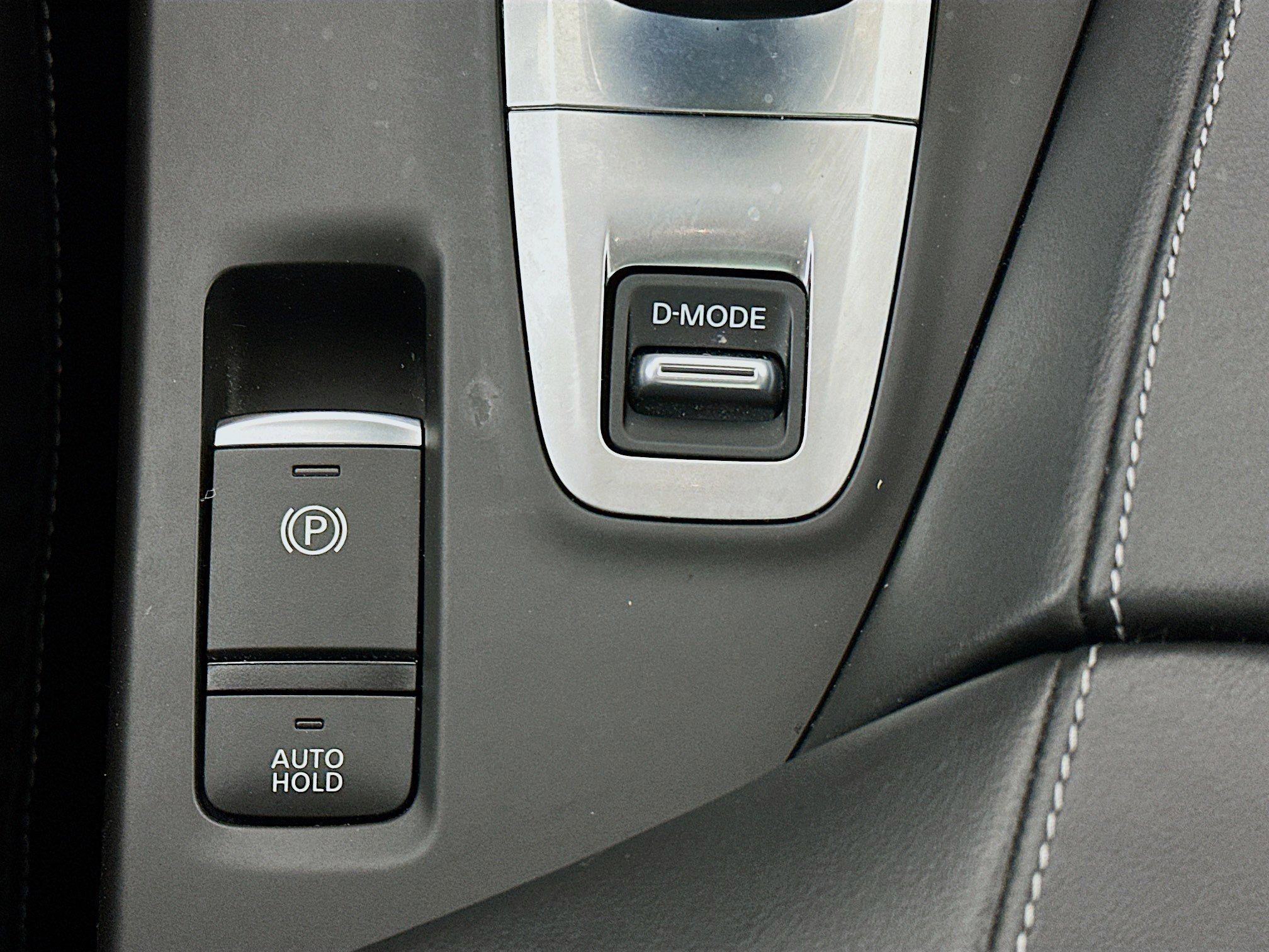 Used 2023 INFINITI QX50 Luxe FWD image 25