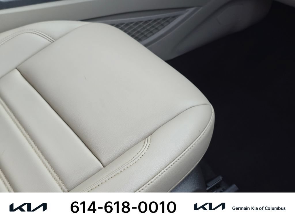 Used 2019 Ford Escape SEL AWD/4WD image 27