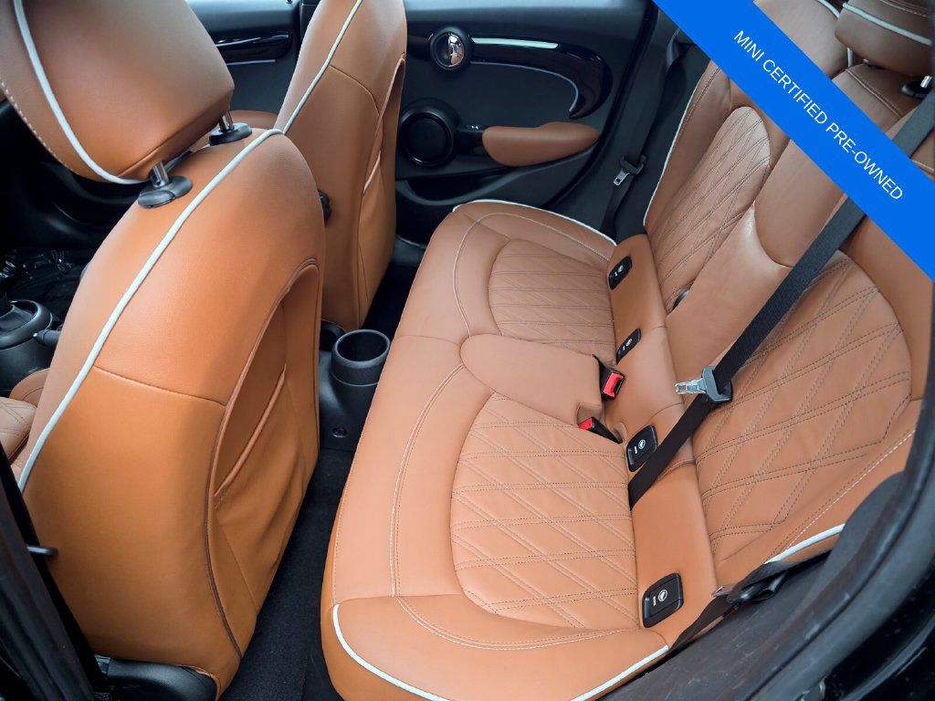 Used 2024 MINI Cooper S w/ Signature Upholstery Package FWD image 14