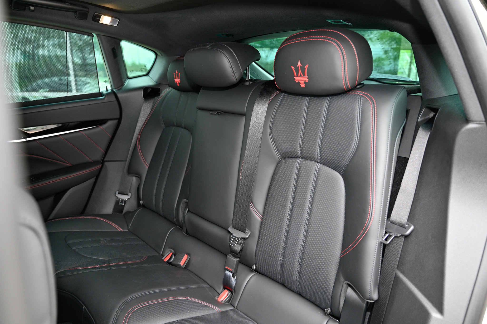 Used 2024 Maserati Levante Modena Ultima AWD/4WD image 31