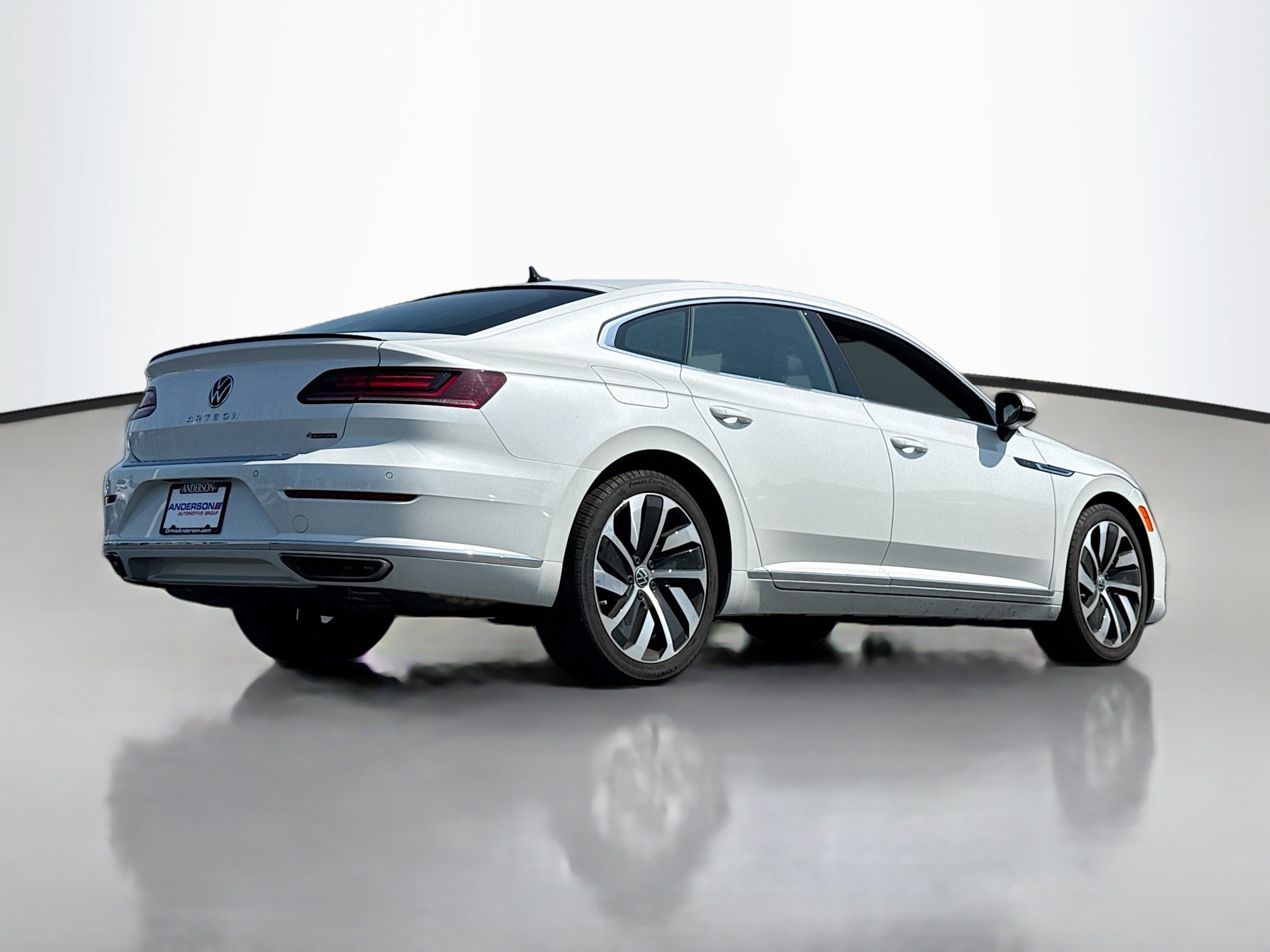 Used 2021 Volkswagen Arteon SEL AWD/4WD image 2