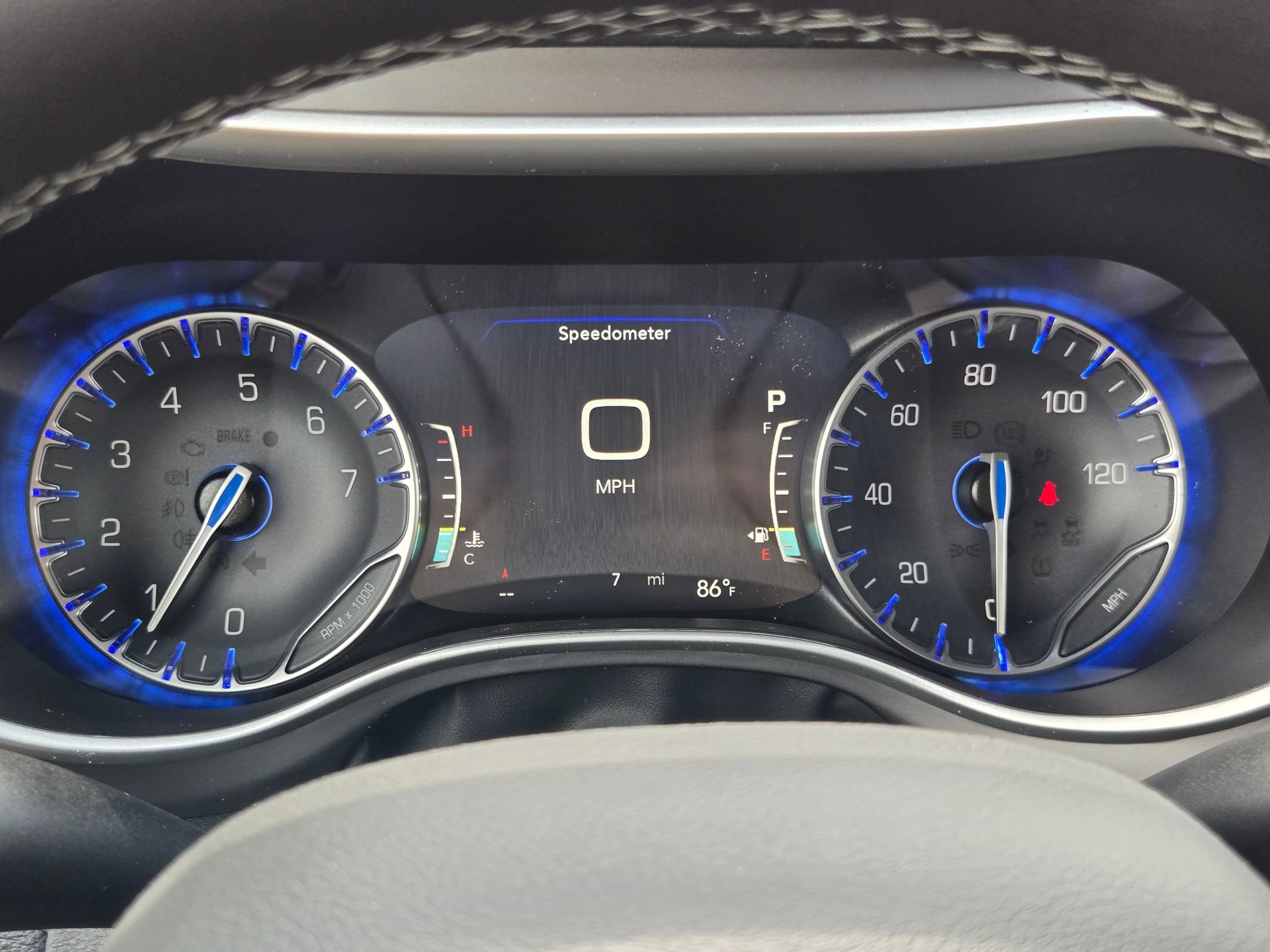 New 2027 Chrysler Pacifica Select FWD image 15