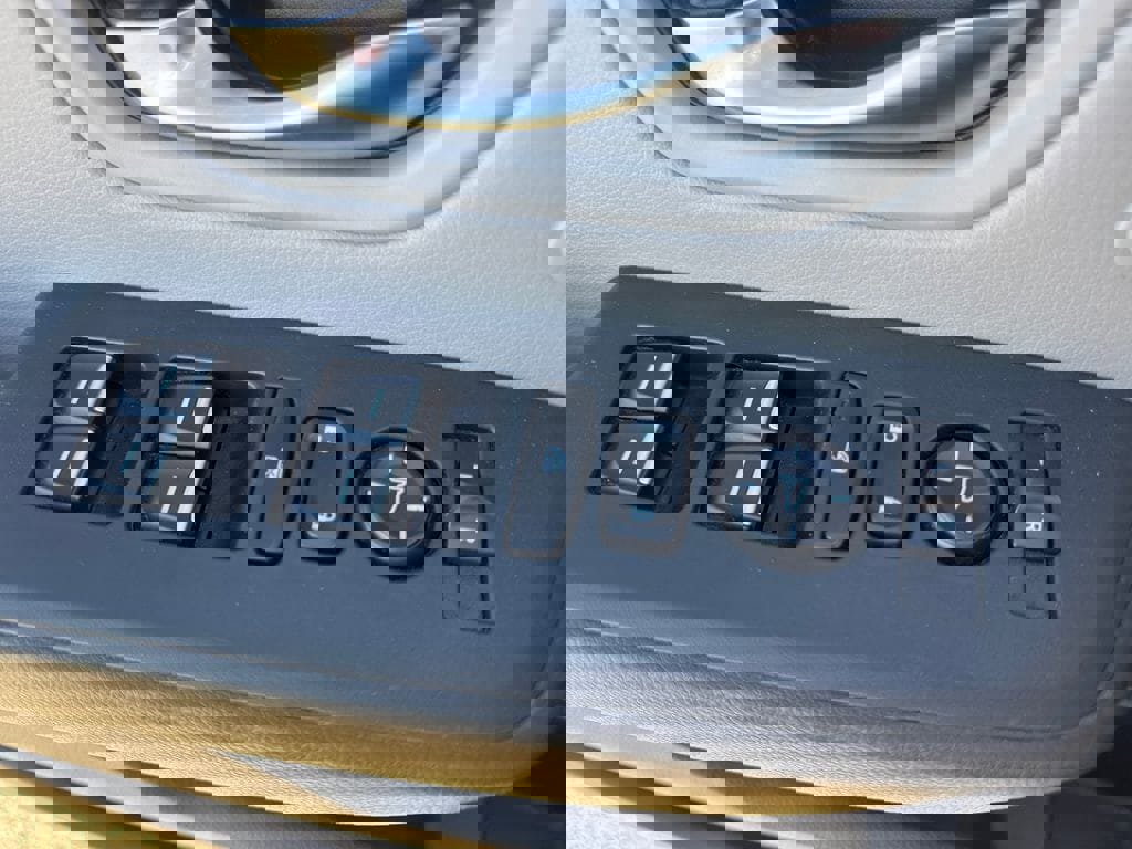 Used 2025 Honda Pilot Touring image 24