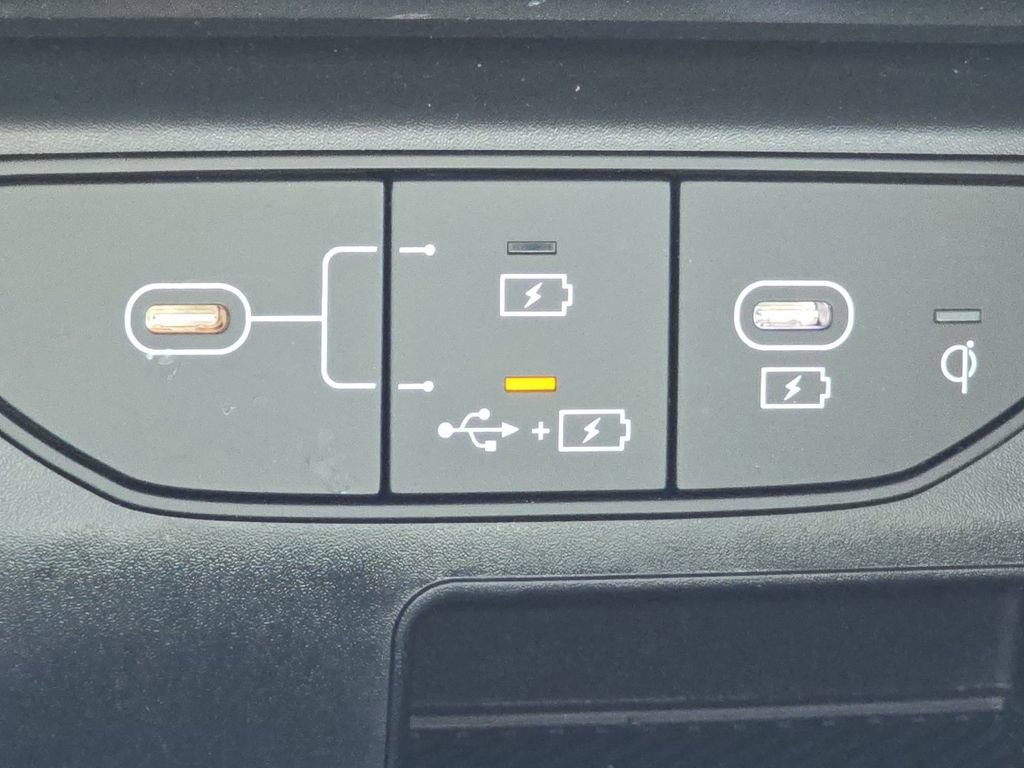 Used 2025 Kia Sorento EX w/ EX Panoramic Sunroof Package image 34