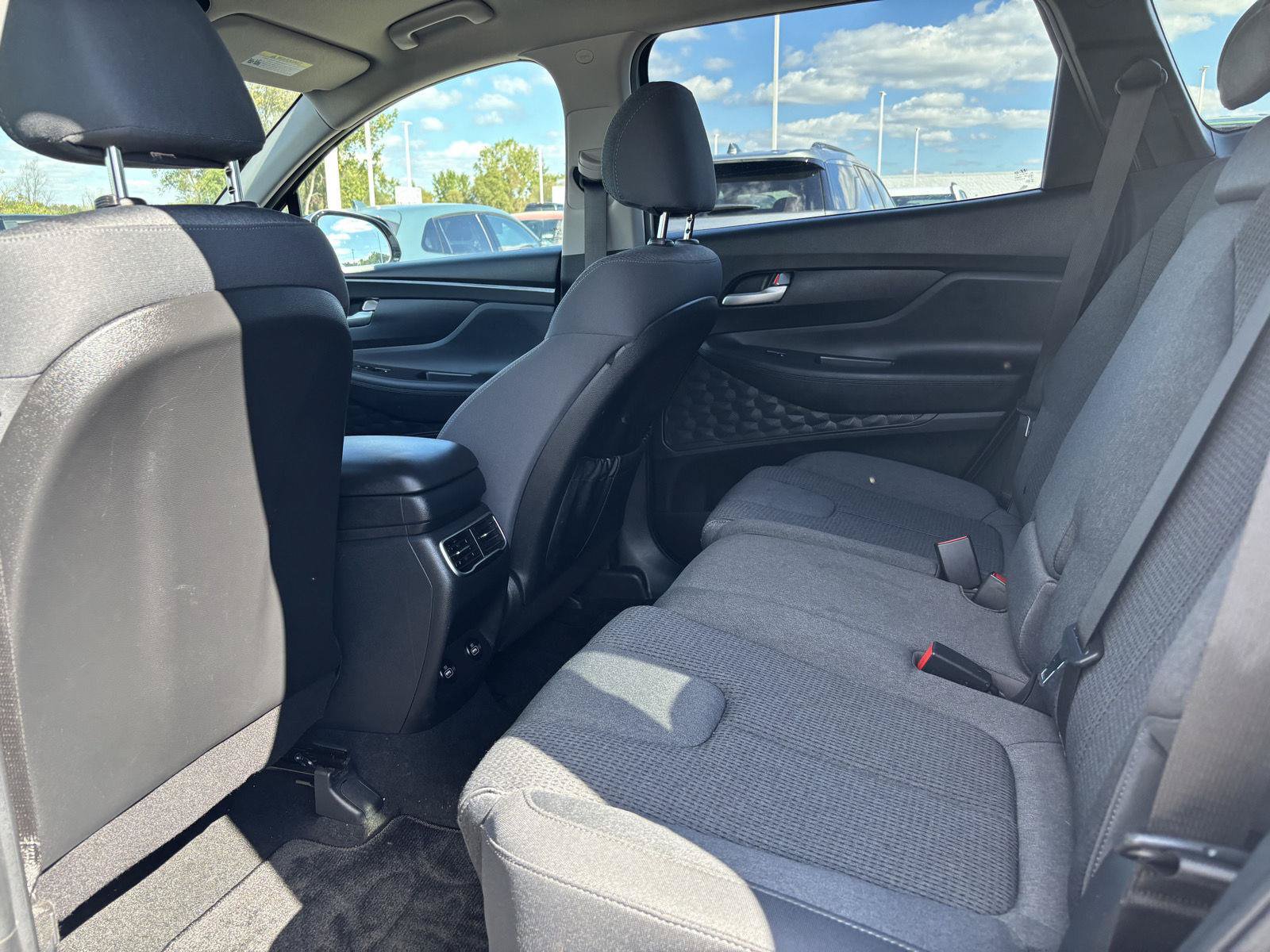 Used 2023 Hyundai Santa Fe SEL w/ Cargo Package AWD/4WD image 17