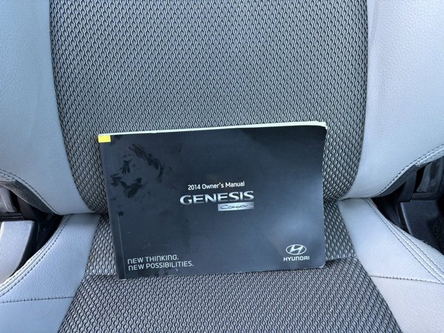Used 2014 Hyundai Genesis 2.0T image 27