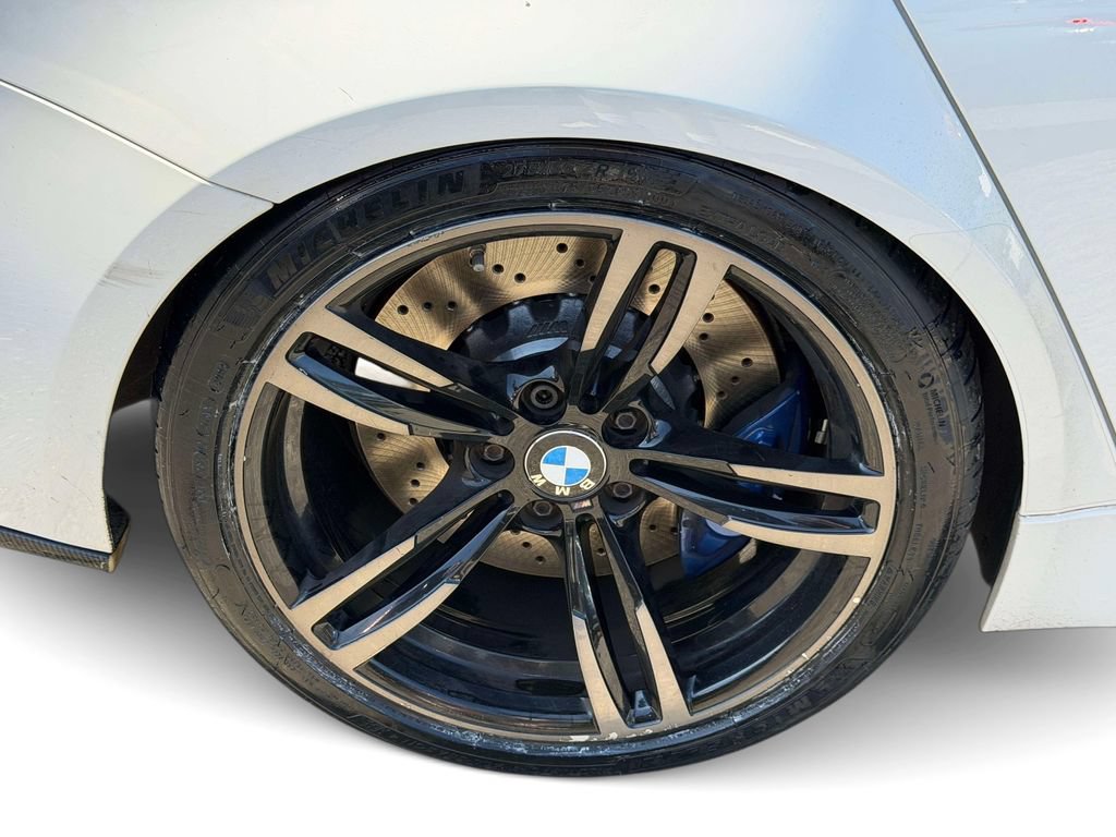 Used 2018 BMW M3 RWD image 14