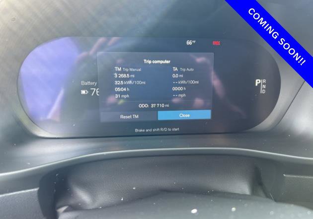 Used 2023 Volvo C40 Recharge Core w/ Protection Package Premier AWD/4WD image 16