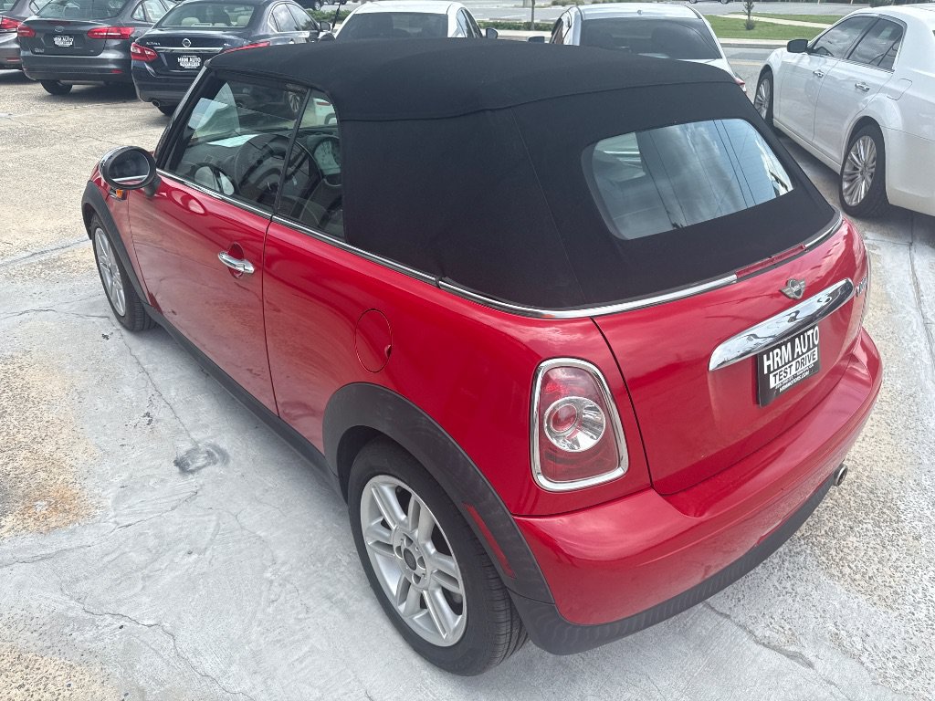 Used 2011 MINI Cooper Convertible FWD image 3