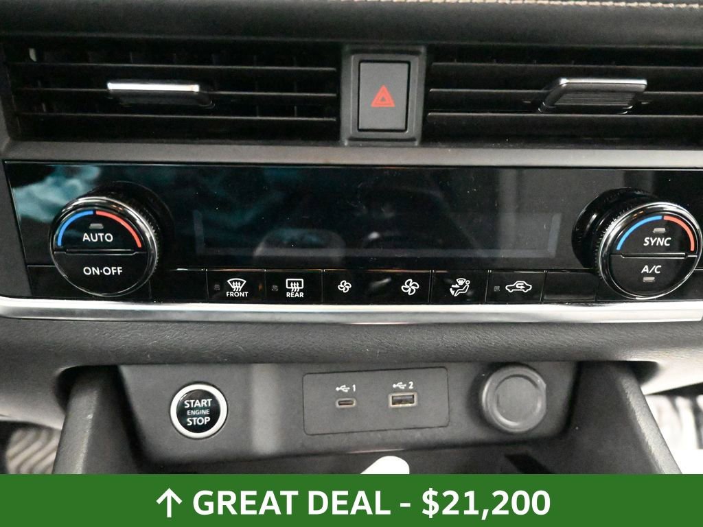 Used 2023 Nissan Rogue SV AWD/4WD image 36