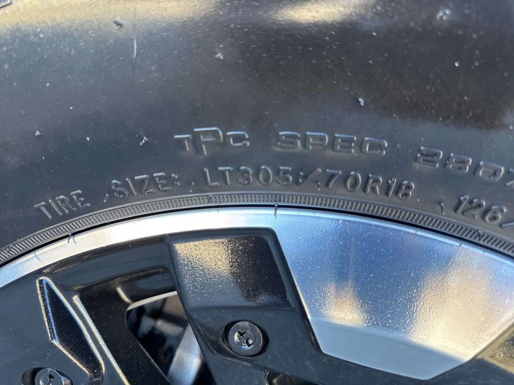 Used 2024 GMC Hummer EV 2X w/ Extreme Off-Road Package image 38