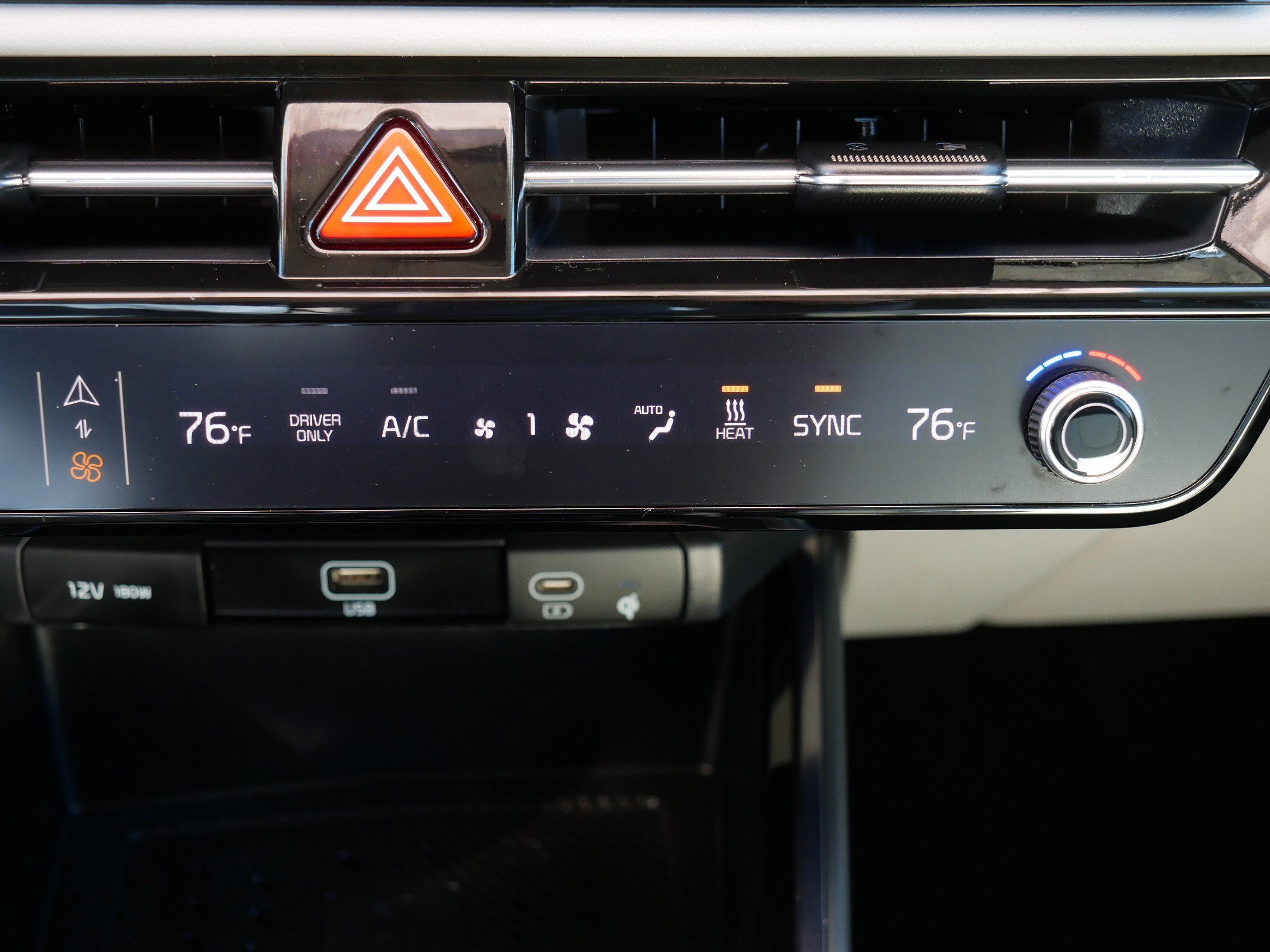 Certified 2023 Kia Niro Wave w/ Wave Preserve Package image 23