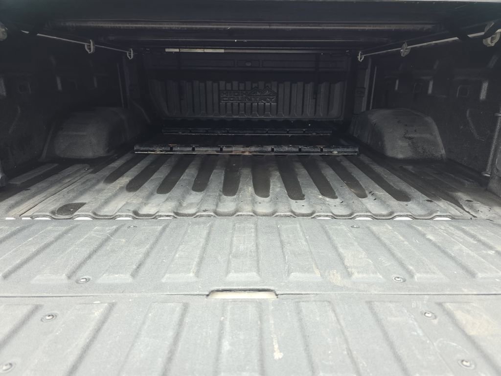 Used 2022 Chevrolet Silverado 3500 High Country w/ Z71 Off-Road Package image 12