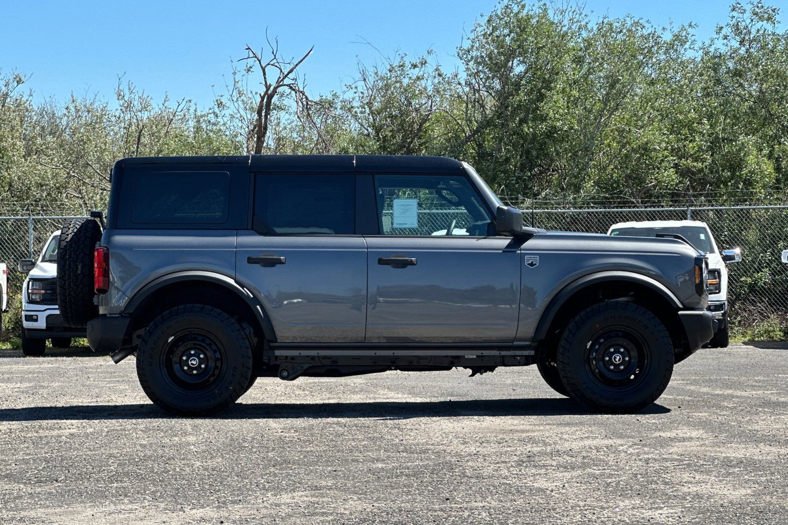 New 2026 Ford Bronco Big Bend AWD/4WD image 2