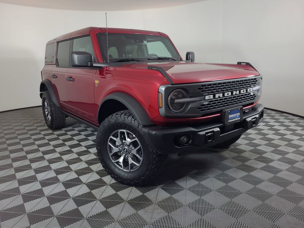 Used 2025 Ford Bronco Badlands AWD/4WD image 1