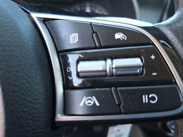 Used 2024 Kia Forte LXS FWD image 14