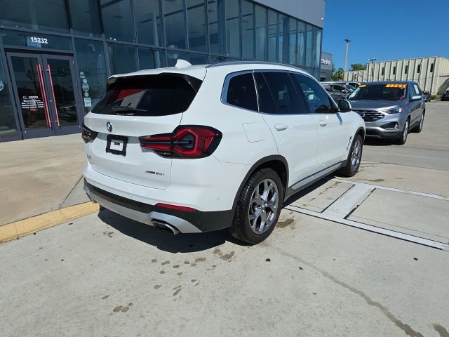 Used 2024 BMW X3 xDrive30i w/ Convenience Package image 4
