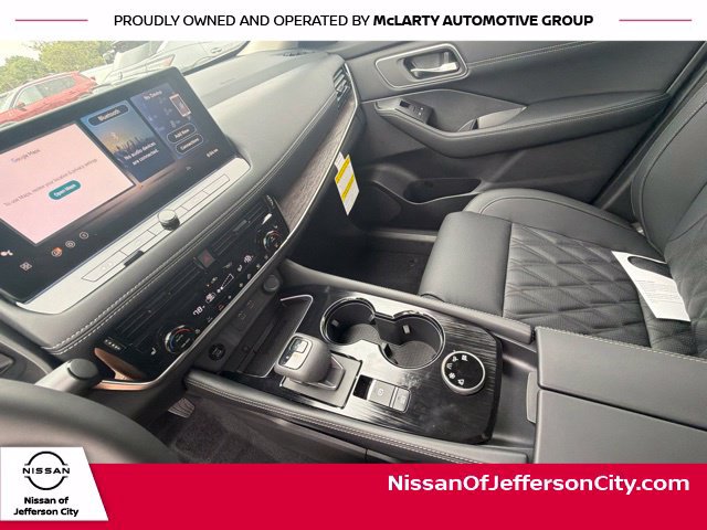 New 2026 Nissan Rogue Platinum w/ Platinum Premium Package AWD/4WD image 26