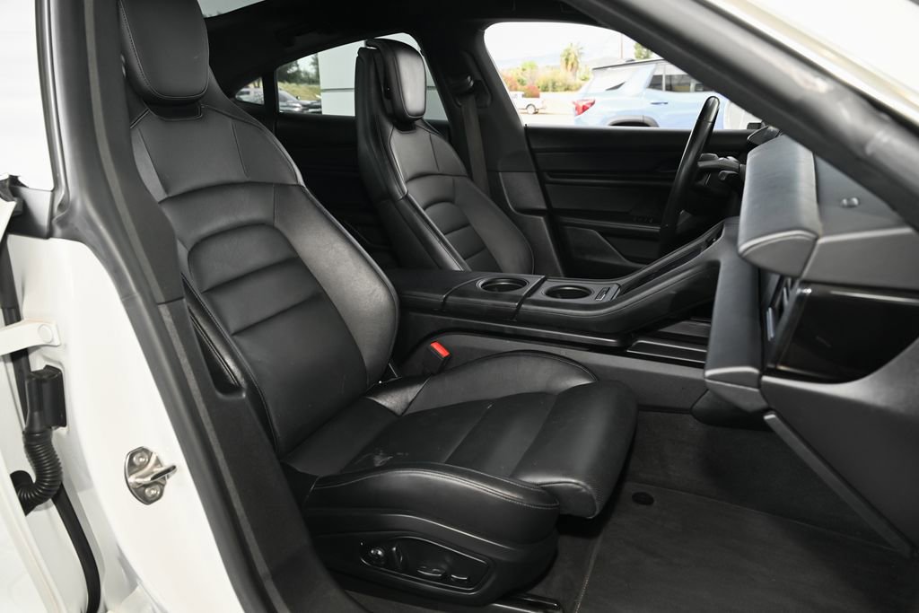 Used 2022 Porsche Taycan 4S AWD/4WD image 41