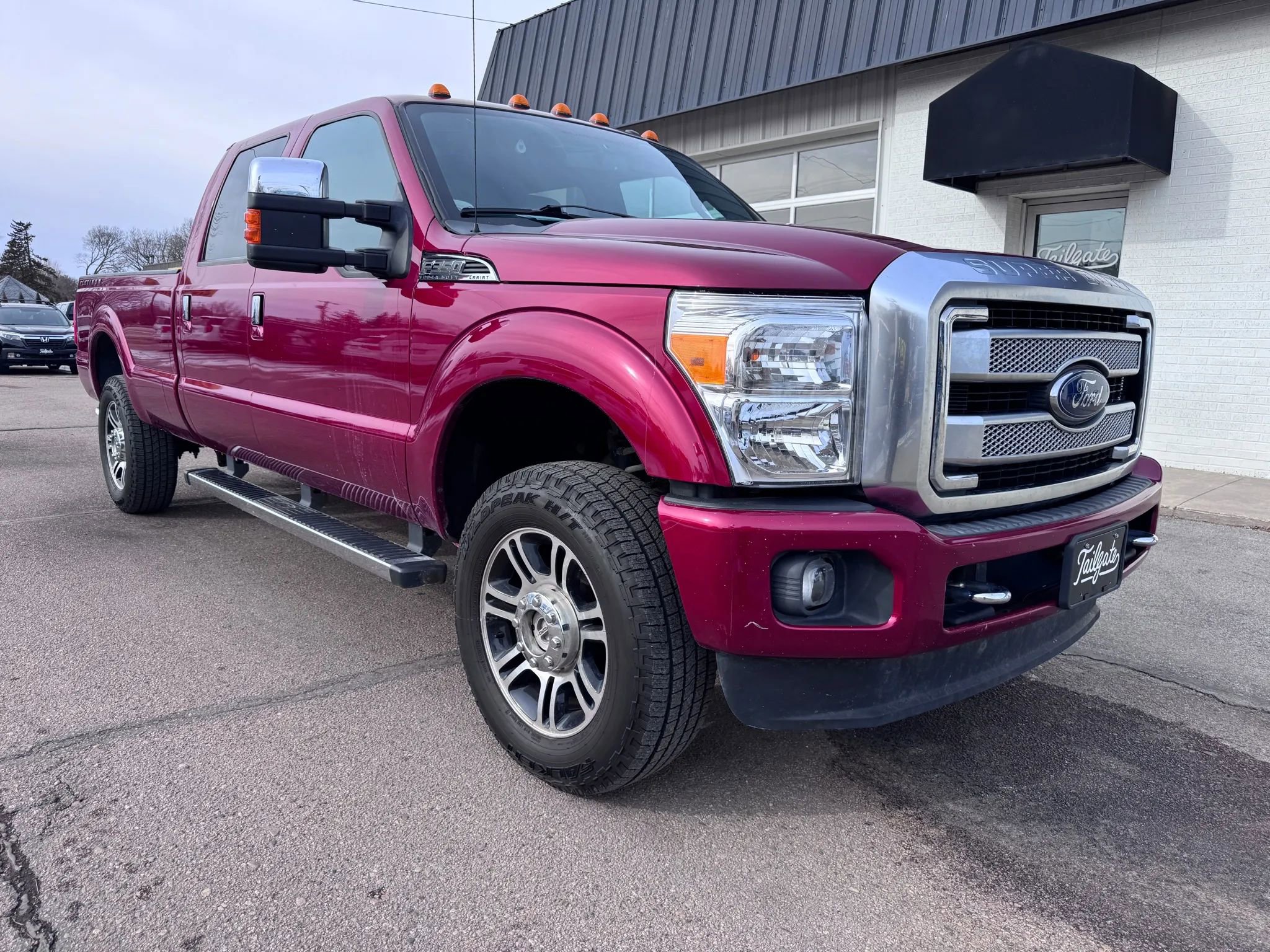 Used 2016 Ford F350 Platinum image 2