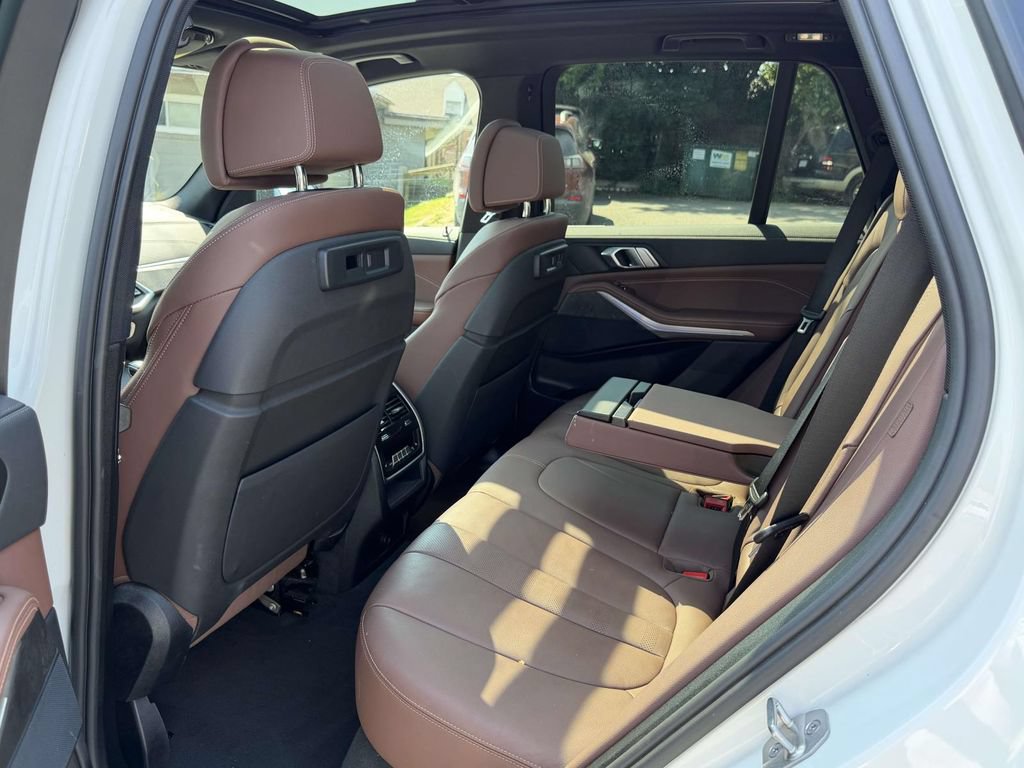 Used 2022 BMW X5 xDrive45e w/ Luxury Seating Package AWD/4WD image 15