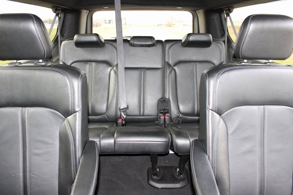 Used 2024 Jeep Wagoneer L Series II image 29