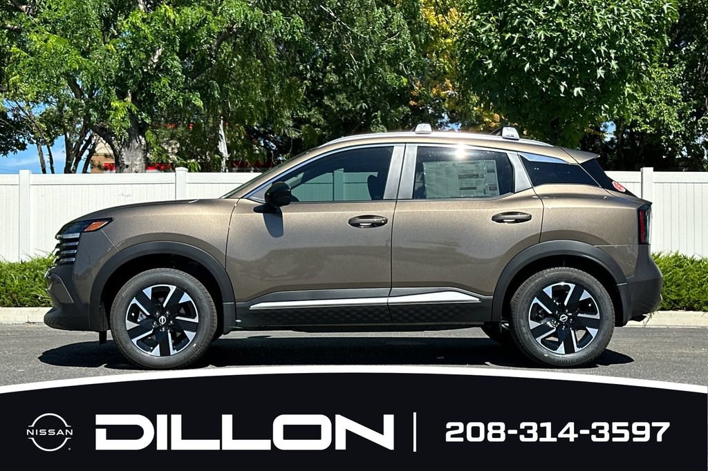 New 2026 Nissan Kicks SV w/ Interior Electronics Package AWD/4WD image 10