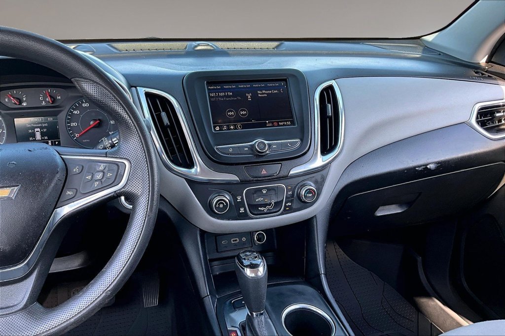 Used 2020 Chevrolet Equinox LS AWD/4WD image 6