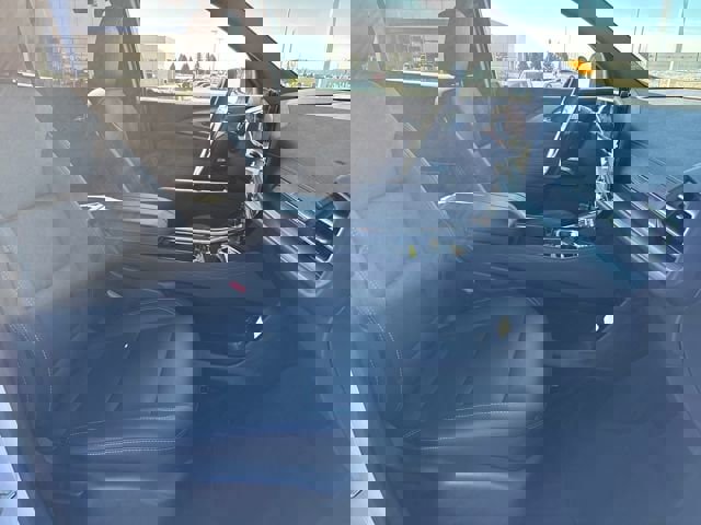 Certified 2025 Chevrolet Traverse LT image 23