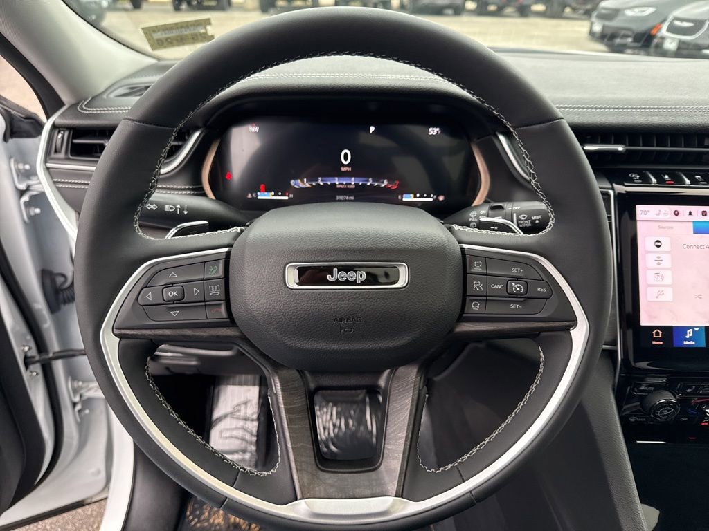 Certified 2023 Jeep Grand Cherokee L Limited image 10