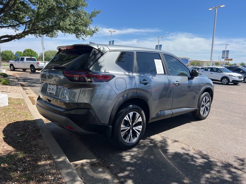 Used 2023 Nissan Rogue SV image 7