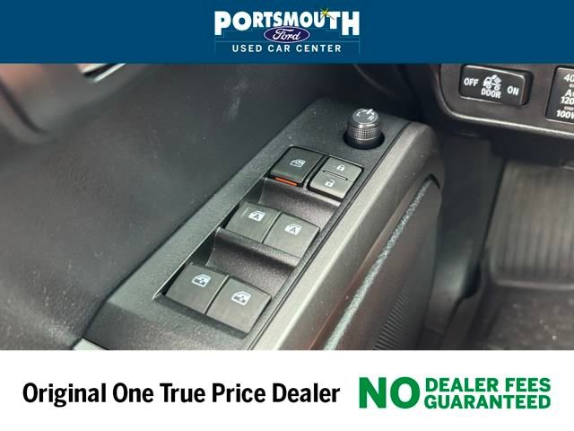 Used 2019 Toyota Tacoma TRD Off-Road w/ Technology Package image 18