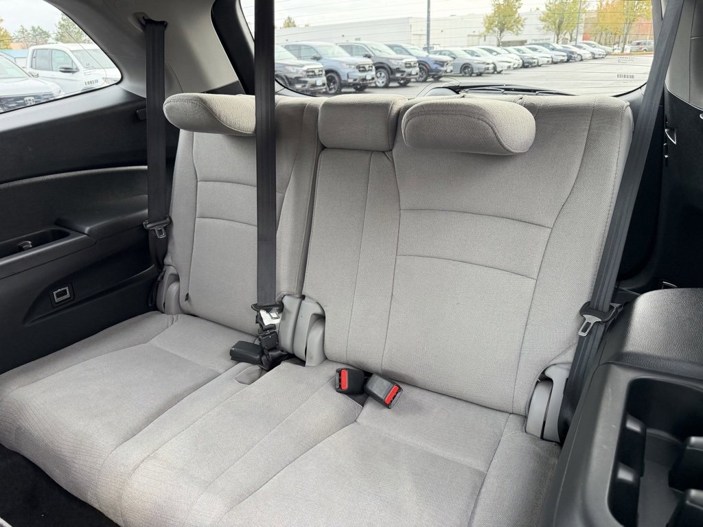 Used 2016 Honda Pilot LX image 30