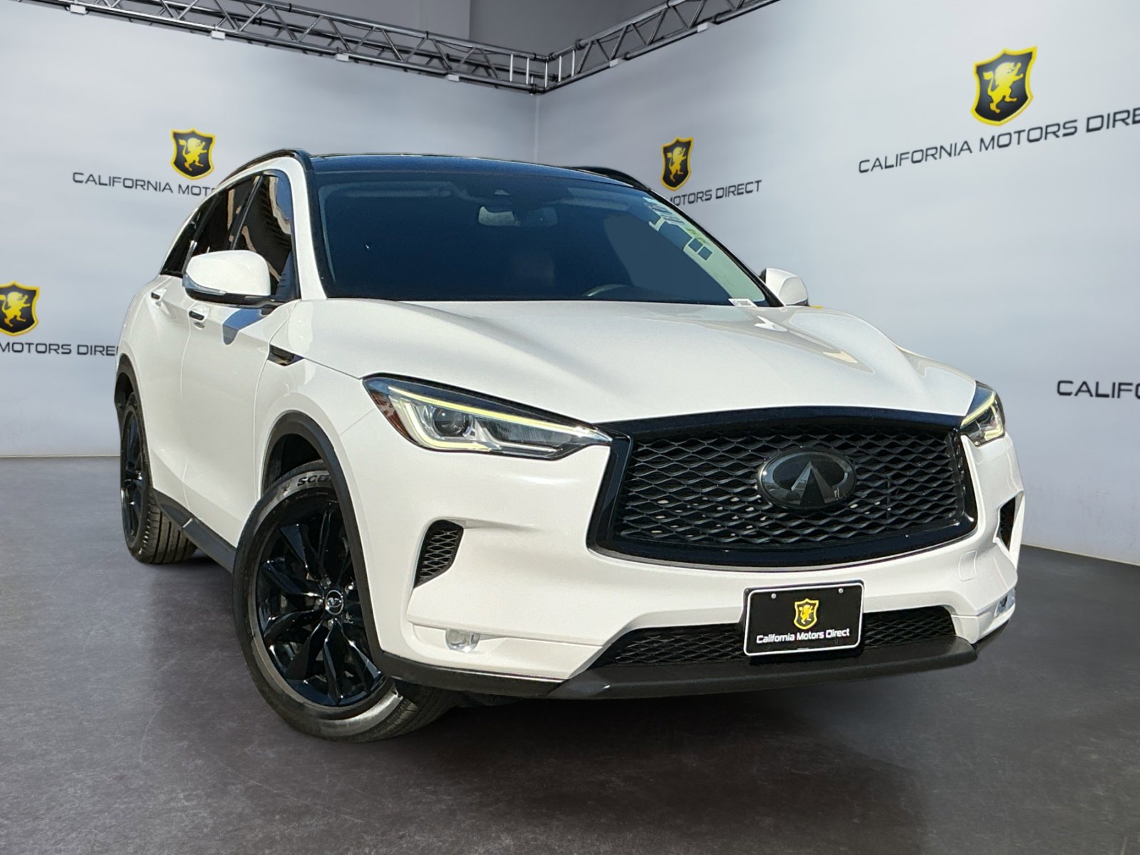 Used 2019 INFINITI QX50 Luxe image 3