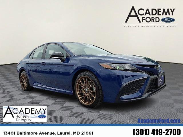 Used 2023 Toyota Camry SE w/ Convenience Package AWD/4WD image 1
