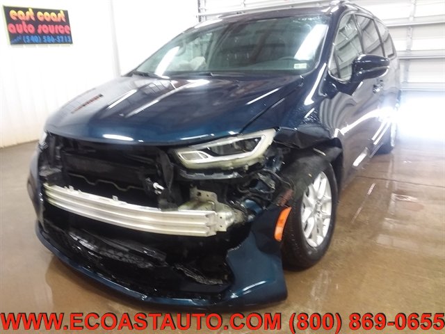 Used 2021 Chrysler Pacifica Touring-L