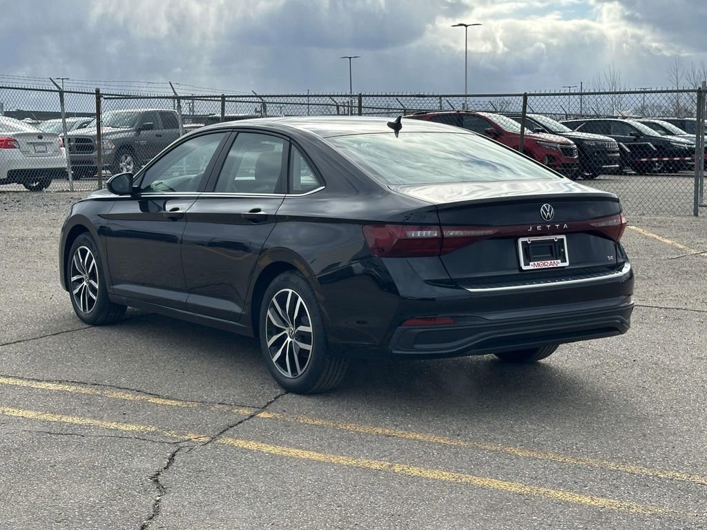 New 2026 Volkswagen Jetta SE image 3