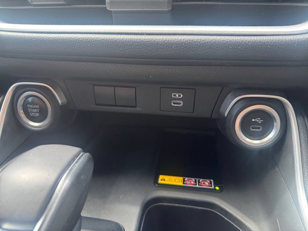 Used 2024 Toyota Grand Highlander AWD image 25