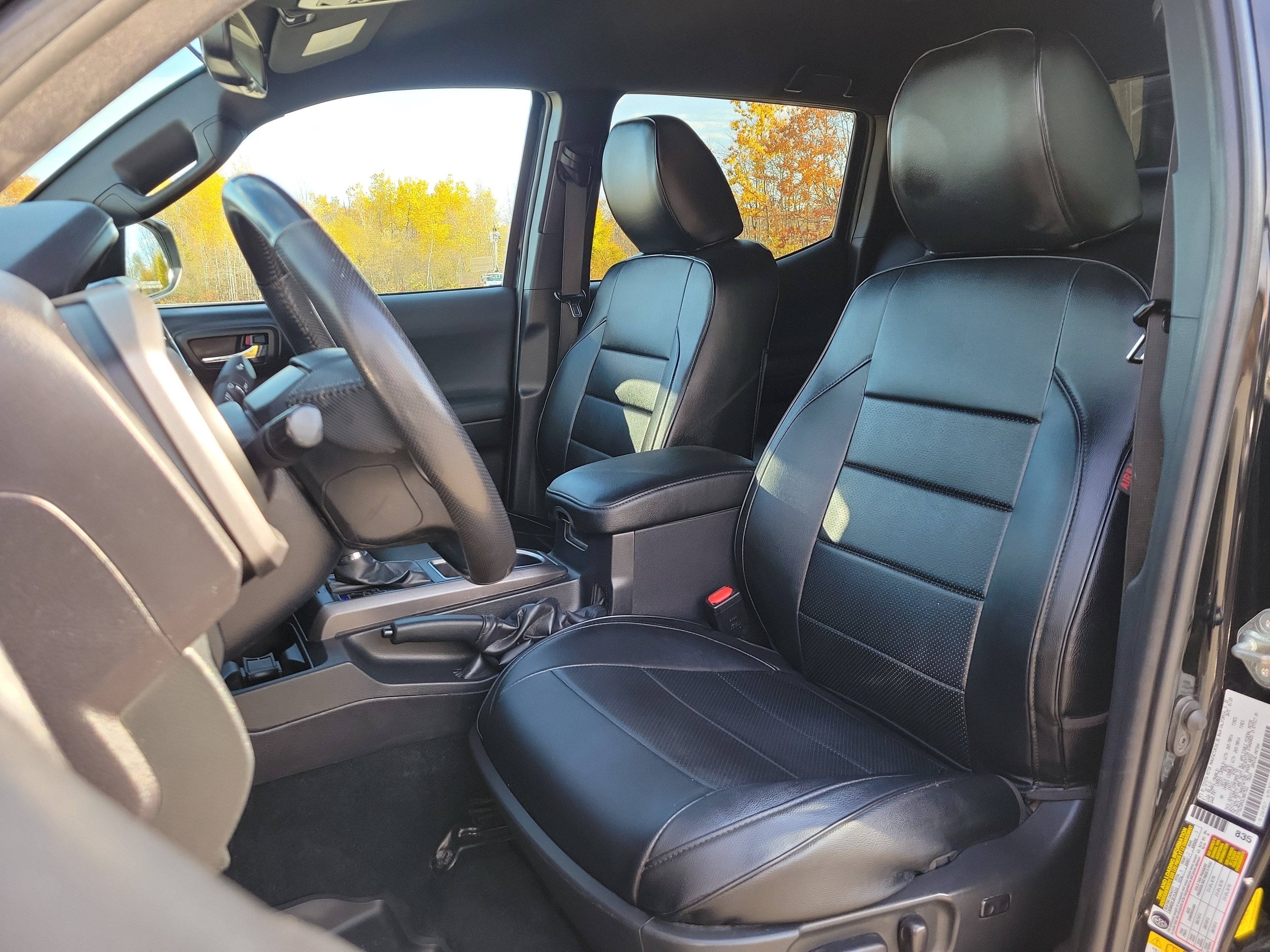 Used 2020 Toyota Tacoma TRD Off-Road w/ Technology Package AWD/4WD image 14
